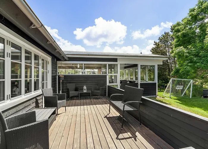 Nyaraló Eight-bedroom In